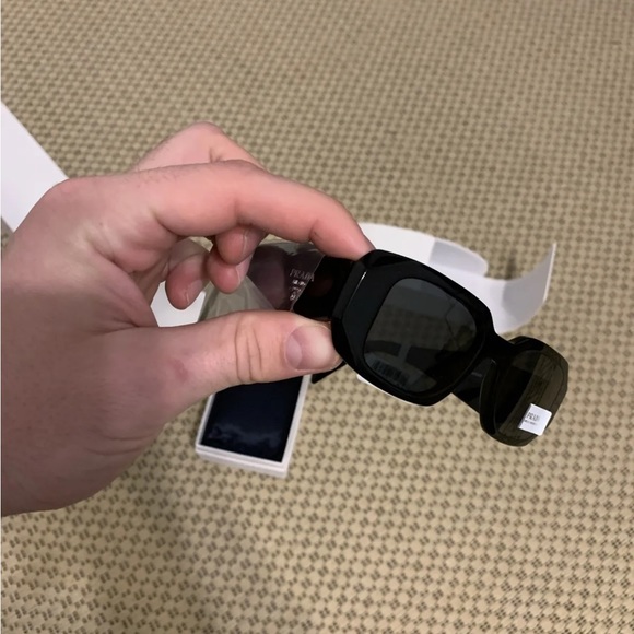 Prada PR 17WS SUNGLASSES - Picture 5 of 8